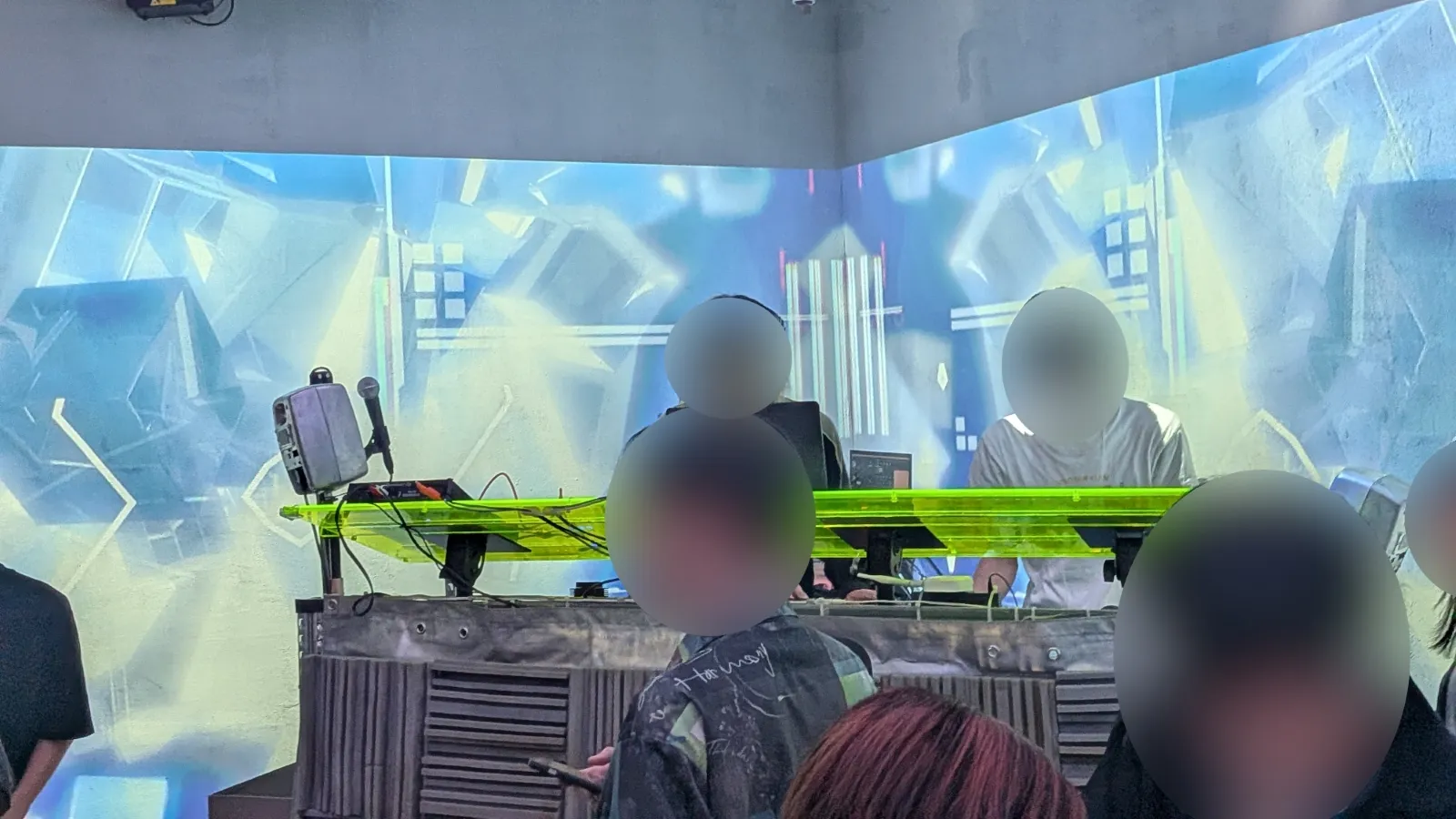 DJの活動風景